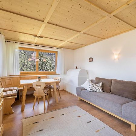 Matscherhof Ferienwohnung Nikolaus Motini al Rio Habitación foto